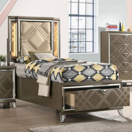 25335F Skylar Full Bed