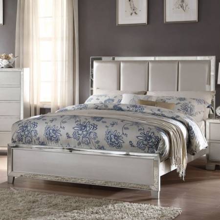 24830Q Voeville II Queen Bed