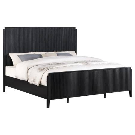 224711KW C KING BED
