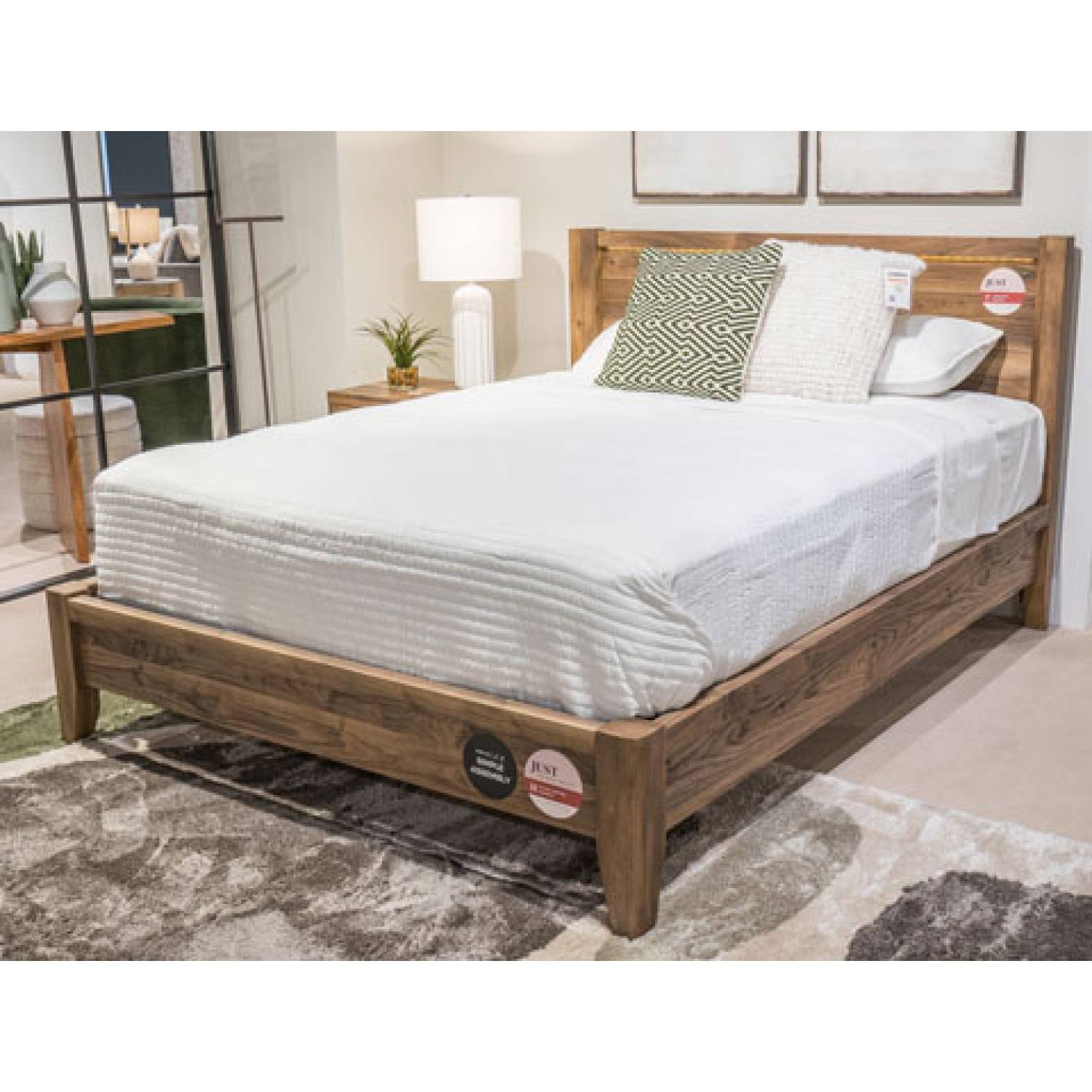 B3367-54-57-60-81 Zadilyn Queen Panel Bed Storage