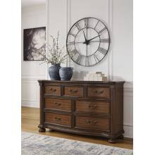 B764-31 Lavinton Dresser