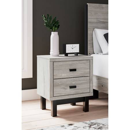 B1036-92 Vessalli Nightstand