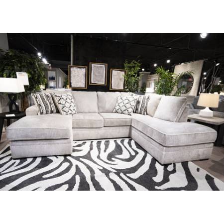 20502-03-16 Calnita 2-Piece Sectional with Chaise