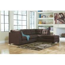 45221-66-17 Maier 2-Piece Sectional with Chaise