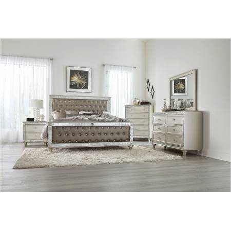 5844K-1CK*4 4PC SETS (California King Bed+NS+DR+MR)