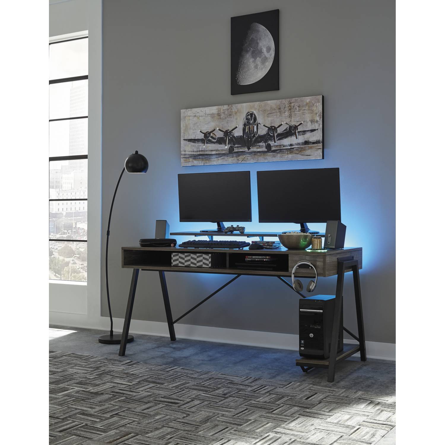 Halifax North America 28.75 High Gaming Desk | Mathis Home