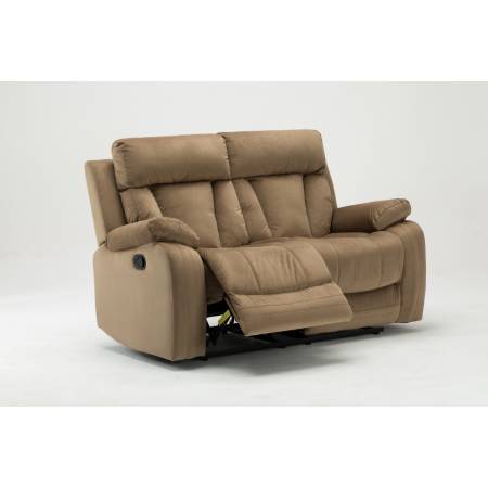9760 - Beige Loveseat