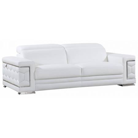 692 - White Sofa
