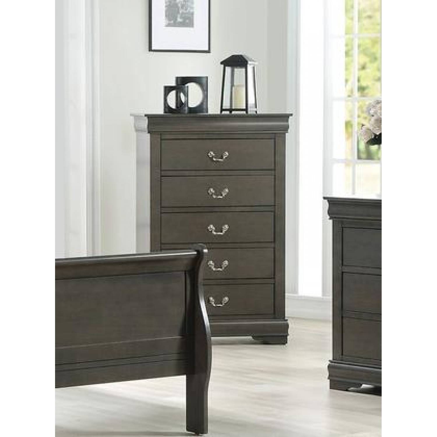 The Louis Philippe Collection - Louis Philippe 5-drawer Chest With