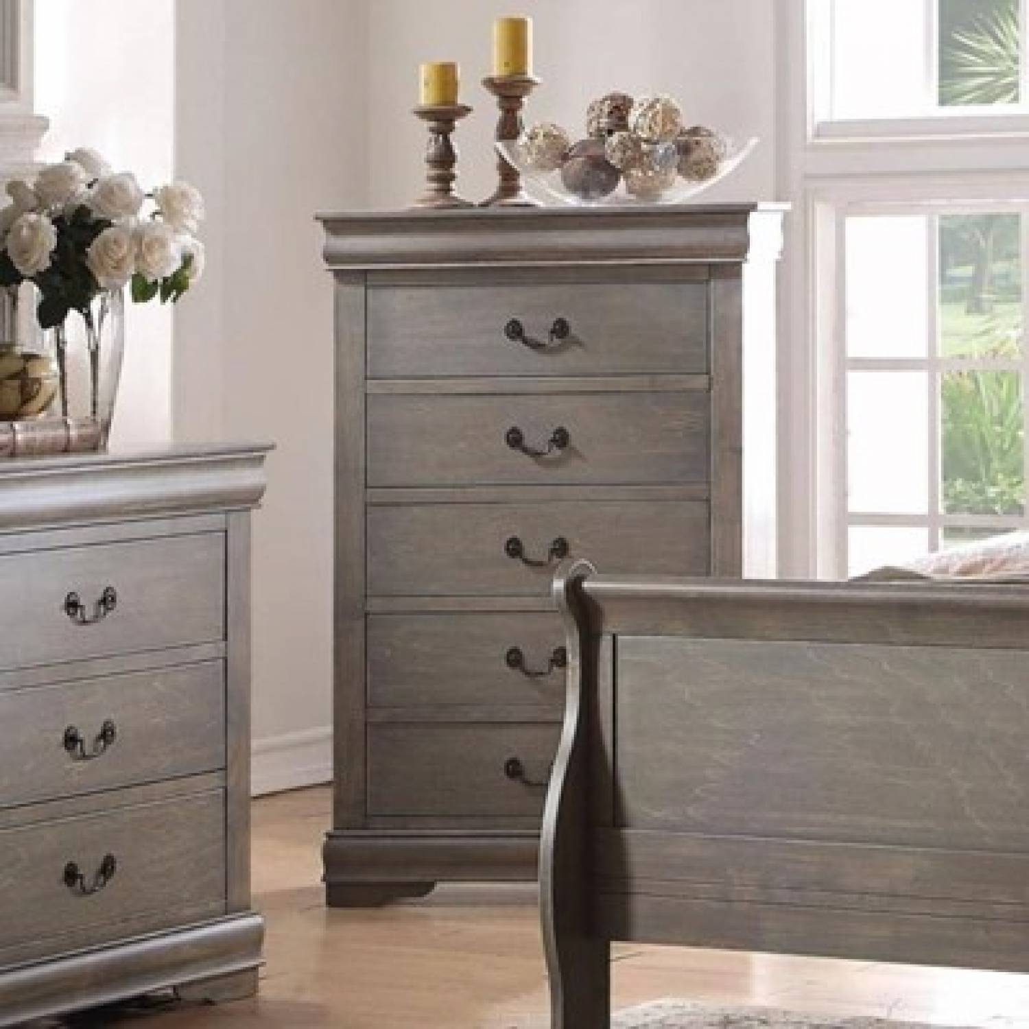 Louis Philippe 23866 Drawer Chest Louis Philippe 23866 Drawer Chest