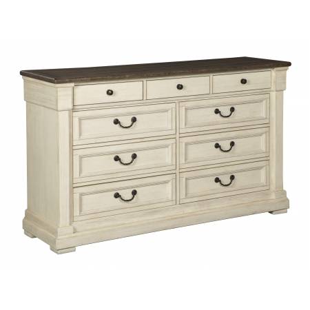 B647 Bolanburg Dresser