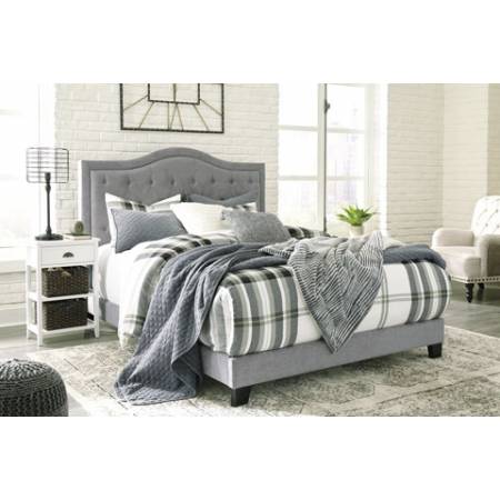 B090 Jerary King Upholstered Bed