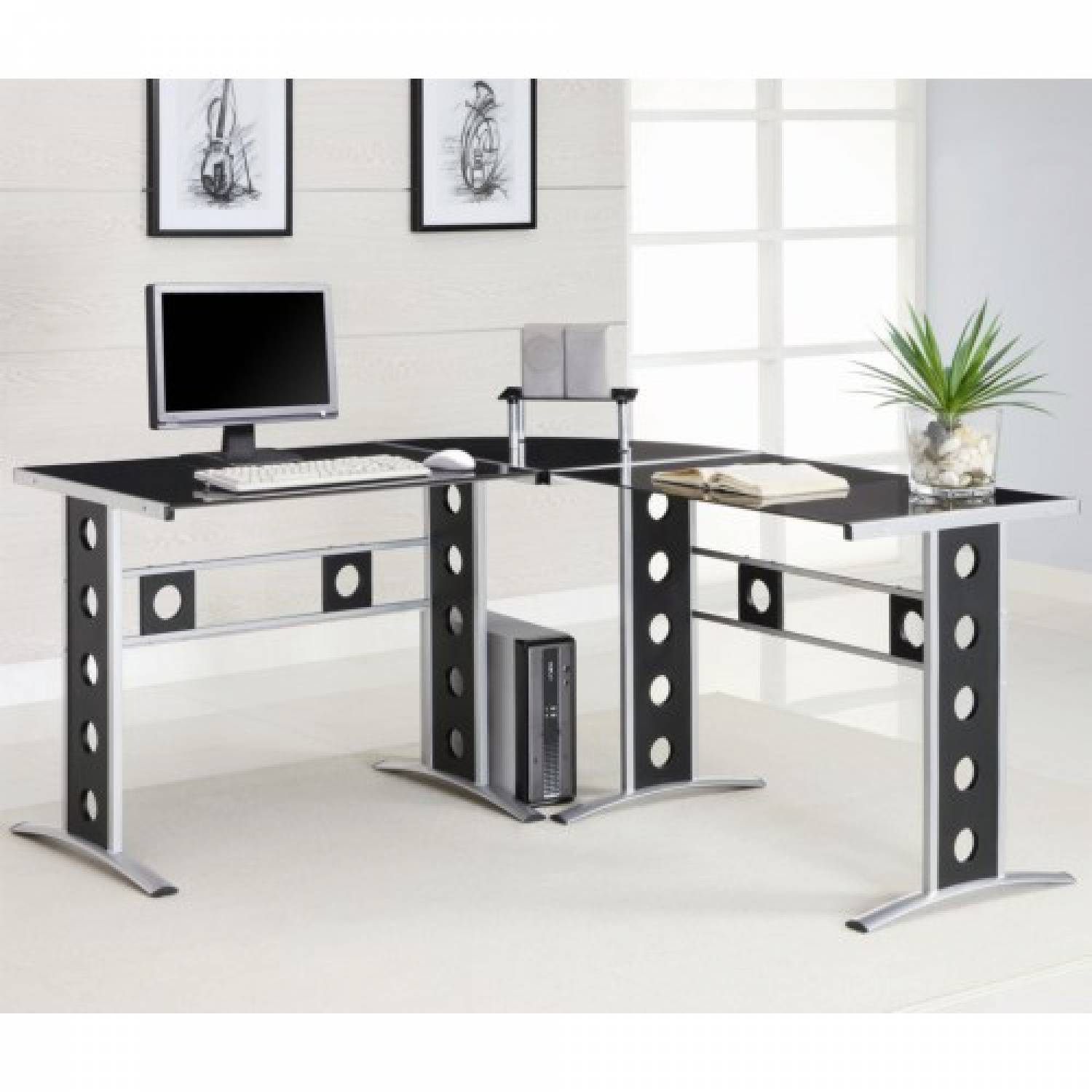 Computer table. Компьютерный стол. Дизайнерский компьютерный стол. Угловой компьютерный стол. Стол компьютерный офисный.