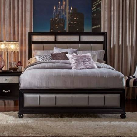 Barzini Queen Bed with Metallic Leatherette Upholstery 200891Q